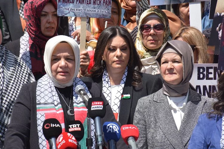 AK Parti Kadın Kolları 81 İlde İsrail’i Protesto Etti