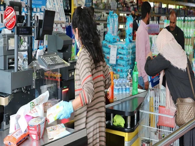 Alışverişler, vatandaşın cebini zorluyor…