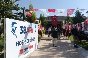 CHP Gaziantep'in Kurultayı'nda olay