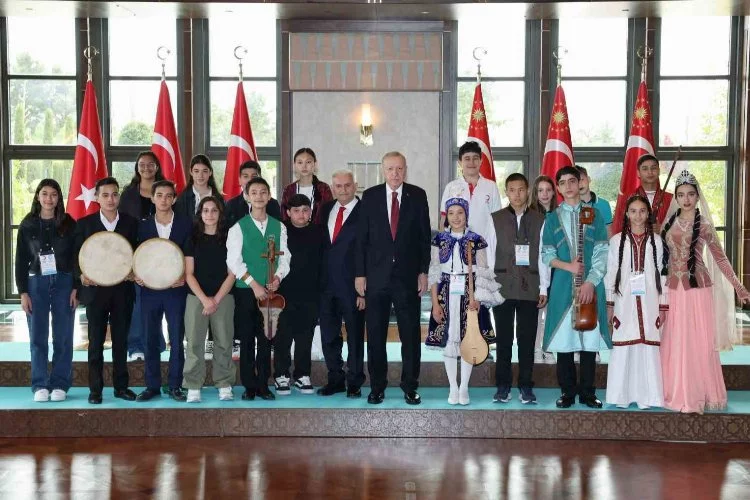 Cumhurbaşkanı Erdoğan, Çocukları Kabul Etti