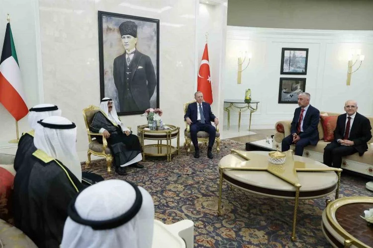 Cumhurbaşkanı Erdoğan, Kuveyt Emiri  Es-Sabah’ı  Resmi Törenle Karşıladı
