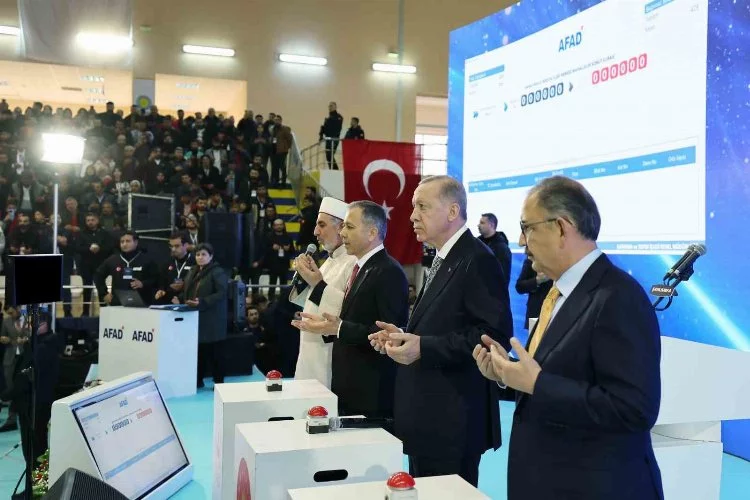 Cumhurbaşkanı Erdoğan, Şanlıurfa’da Afet Konutları Dağıtım Törenine Katıldı