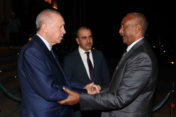 Cumhurbaşkanı Erdoğan, Sudan Başkanı İle Görüştü