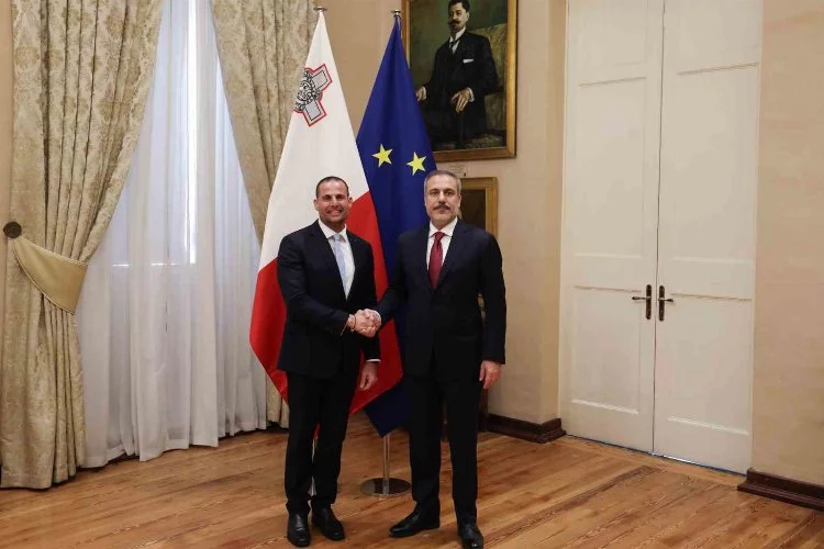 Dışişleri Bakanı Fidan, Malta Başbakanı Abela Bir Araya Geldi