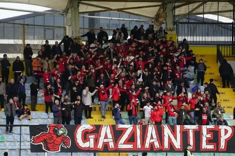 Gaziantep FK Taraftarı Adana'ya Akacak