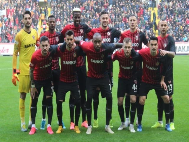 Gaziantep FK’da futbolculara seyahat izni verildi