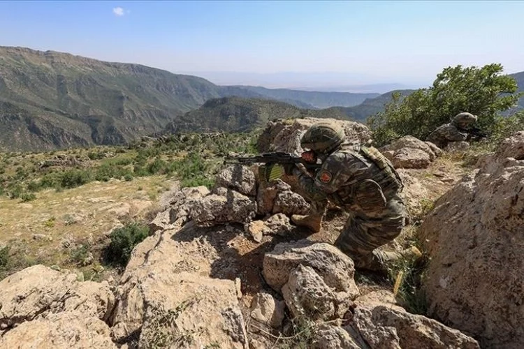Irak'ın Kuzeyinde 32 PKK'lı Terörist Etkisiz Hale Getirildi