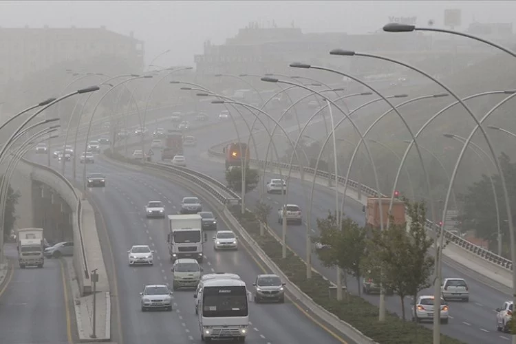 Kentlerde Hava Kirliliğinin Asıl Nedeni "Trafik"