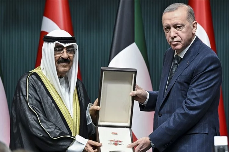 Kuveyt Emiri Sabah'tan, Cumhurbaşkanı Erdoğan'a "Devlet Nişanı" İçin Teşekkür
