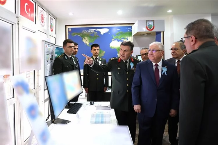 Milli Savunma Bakanı Güler, Harita Genel Müdürlüğünü Ziyaret Etti