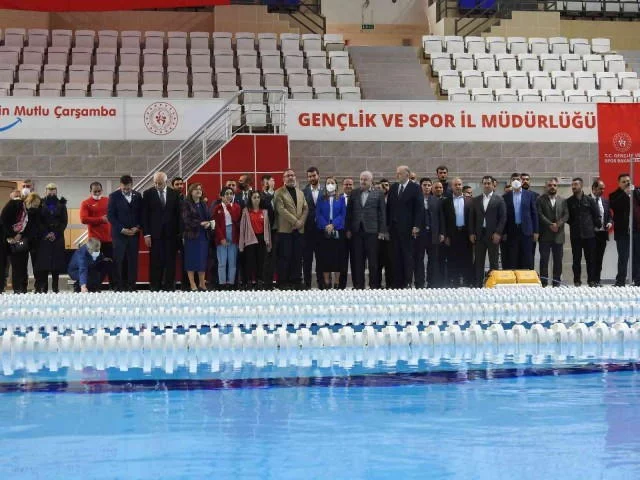 Olimpik Havuz, sonunda açıldı...