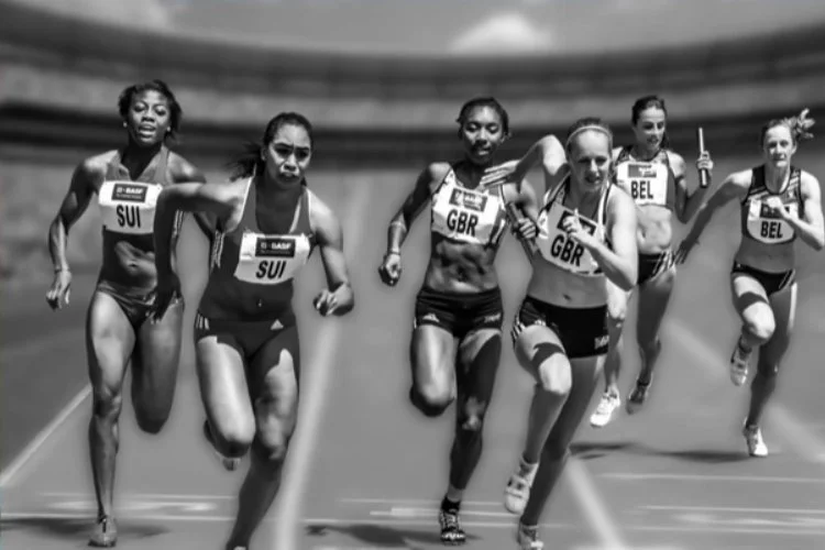 "Oyunu Güçlendirmek: Rekabetçi Sporlarda Kadınların Öncü Yolculuğu"