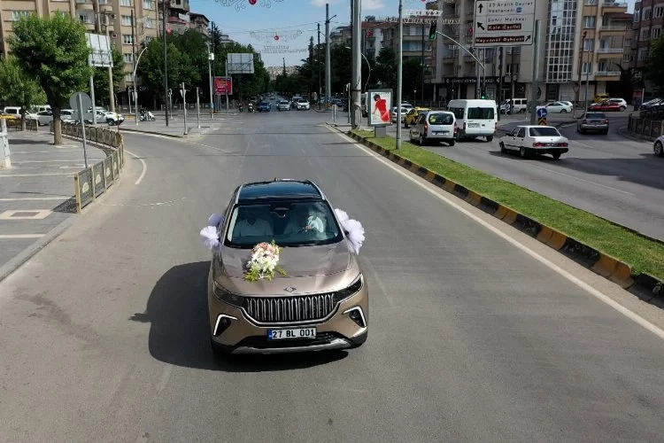 Şahinbey Belediyesi’nin TOGG’u gelin arabası oldu