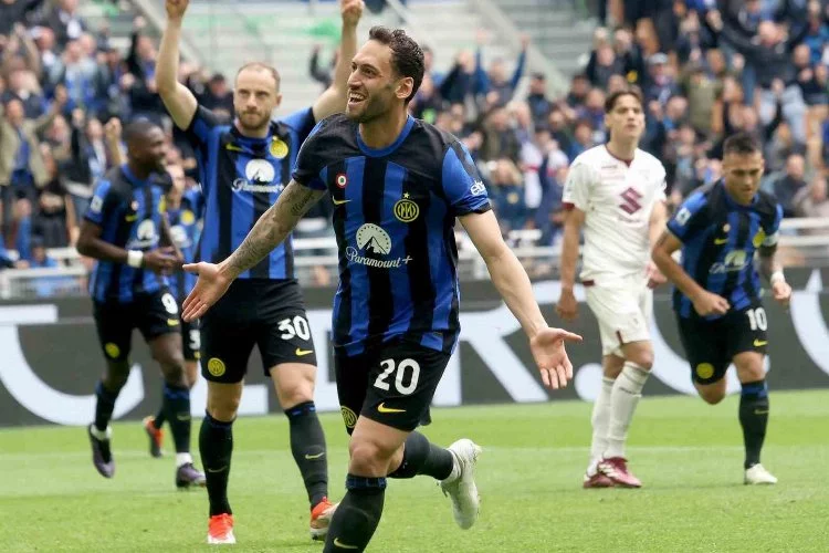 Inter, Torino’yu Hakan Çalhanoğlu’nun Golleriyle Mağlup Etti