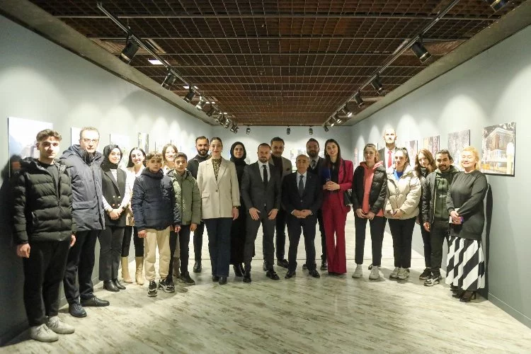 Fotoğraflarla Kardeş Şehir Cetinje Sergisinin Açılışı Yapıldı